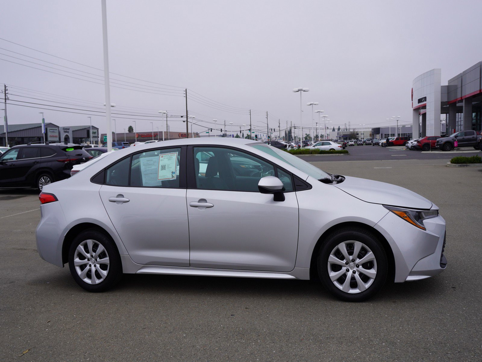 Used 2024 Toyota Corolla LE image 4