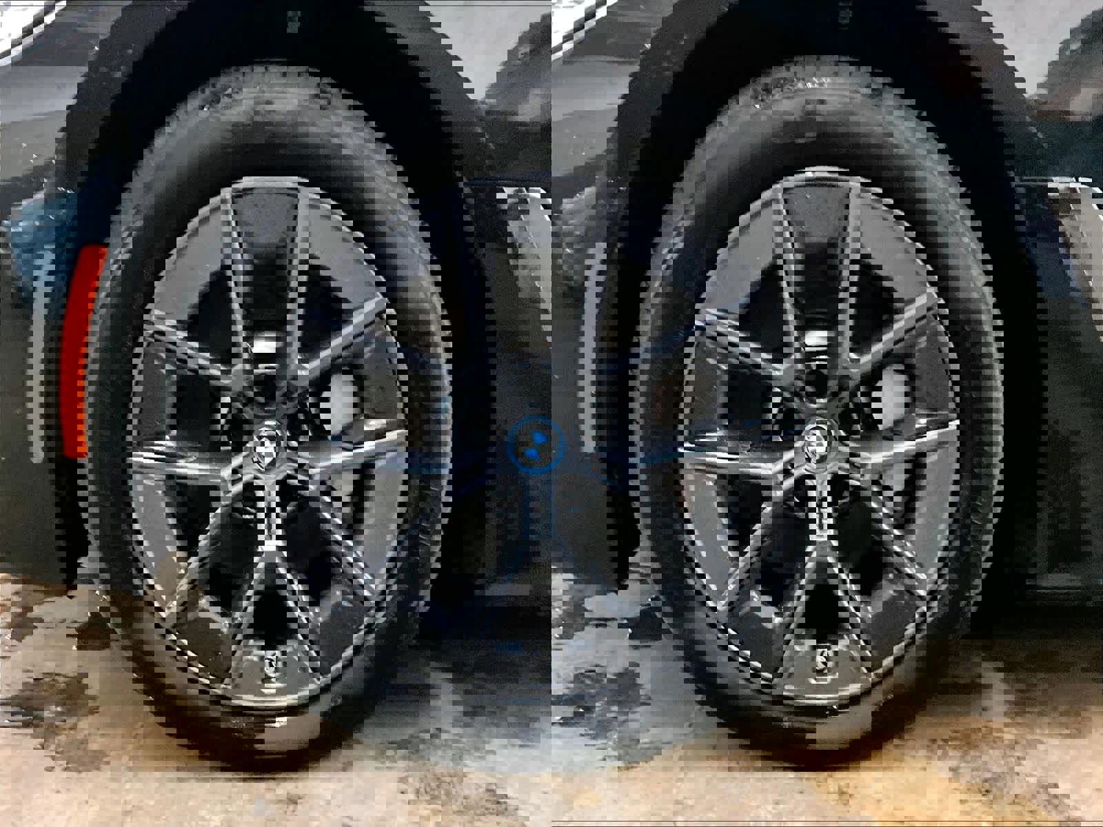 Used 2023 BMW i4 eDrive35 w/ Premium Package image 11