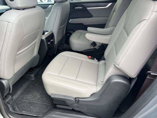 New 2026 GMC Acadia Elevation w/ Black Edition AWD/4WD image 25