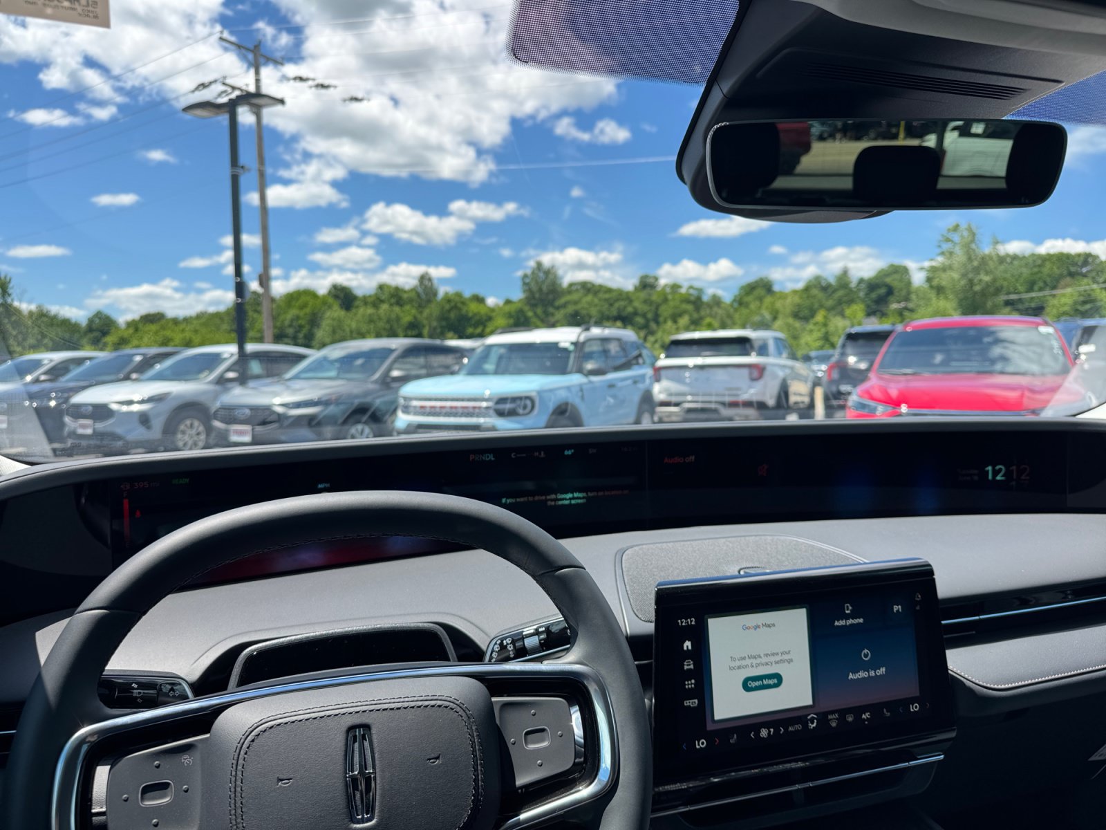 New 2026 Lincoln Nautilus Reserve AWD/4WD image 2