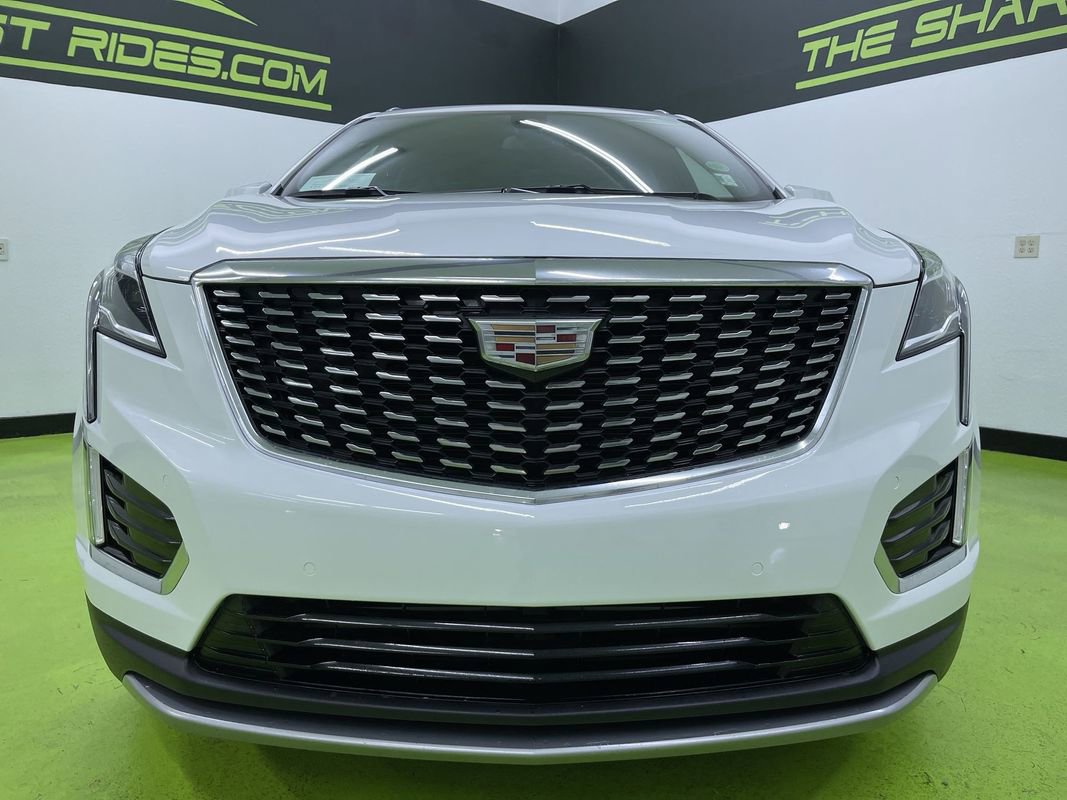 Used 2024 Cadillac XT5 Premium Luxury image 3