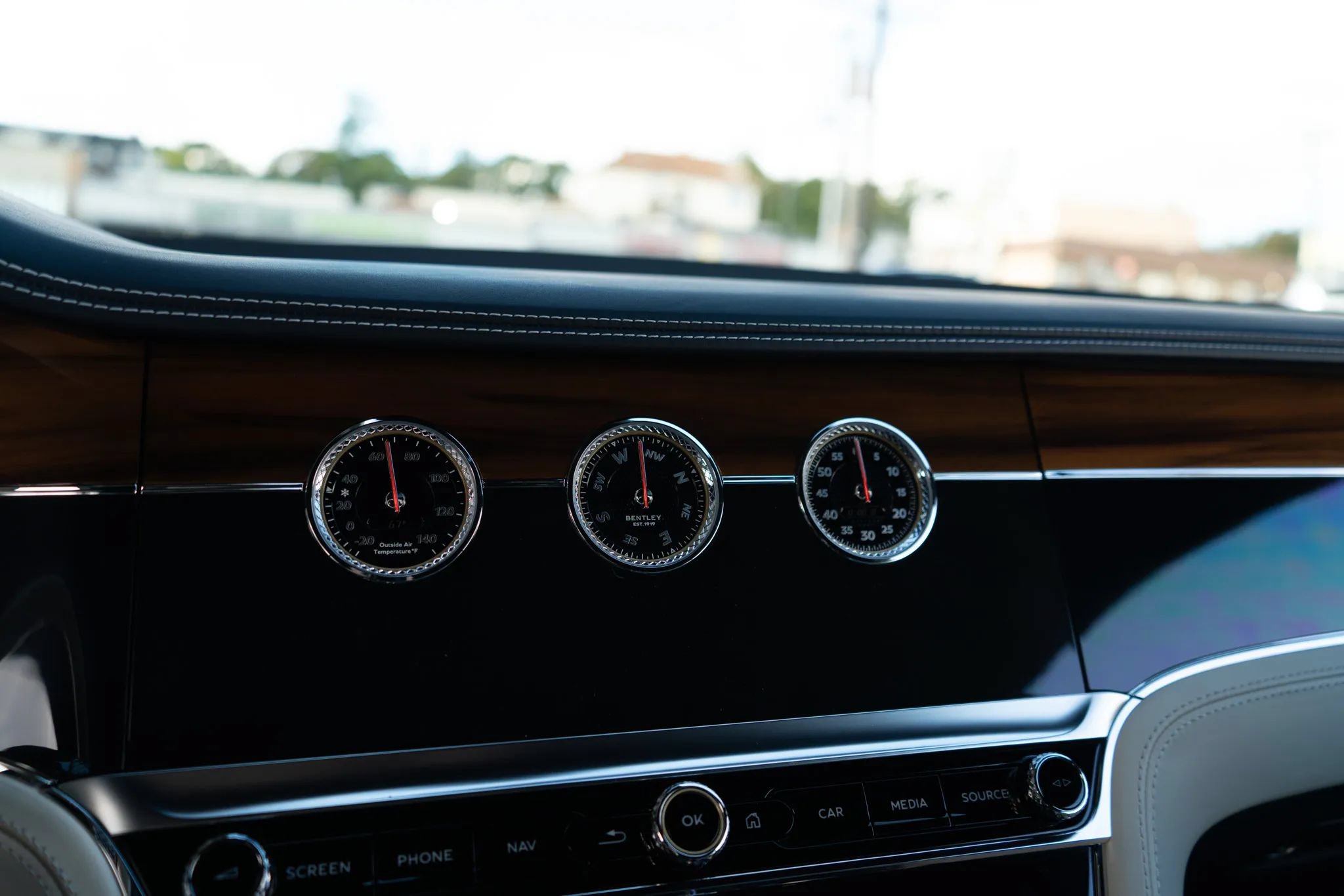 Used 2020 Bentley Continental GT AWD/4WD image 17