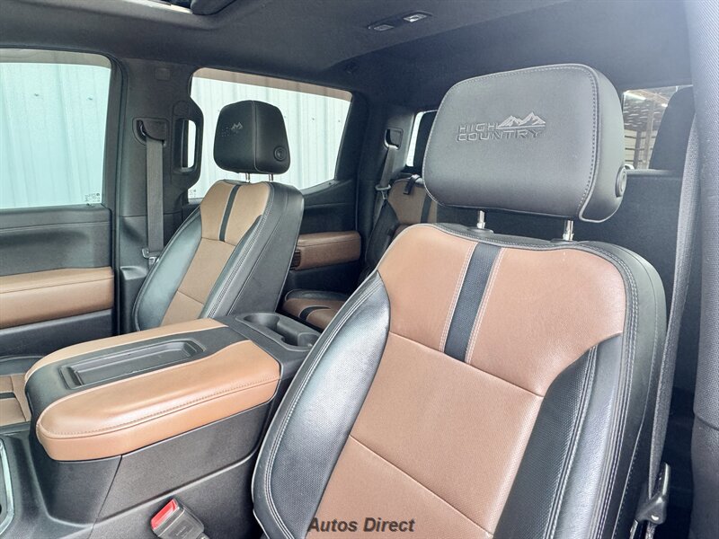 Used 2019 Chevrolet Silverado 1500 High Country w/ Technology Package AWD/4WD image 23