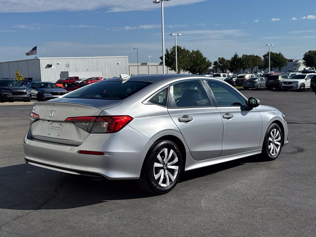 Used 2023 Honda Civic LX image 6