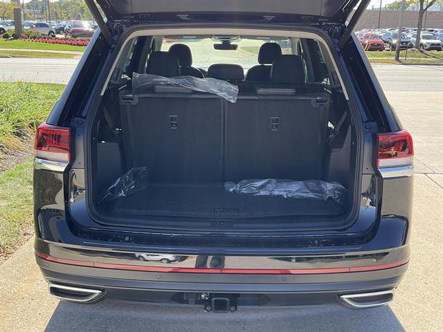 New 2026 Volkswagen Atlas SE image 3