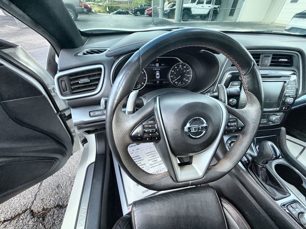 Used 2021 Nissan Maxima SR w/ Sport Mat Group FWD image 20