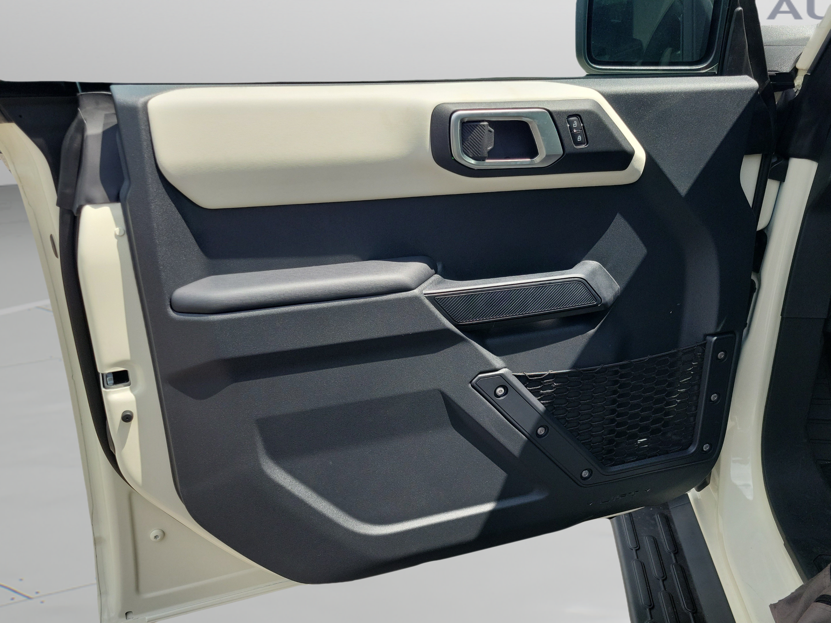 New 2026 Ford Bronco Outer Banks w/ Sasquatch Package AWD/4WD image 14