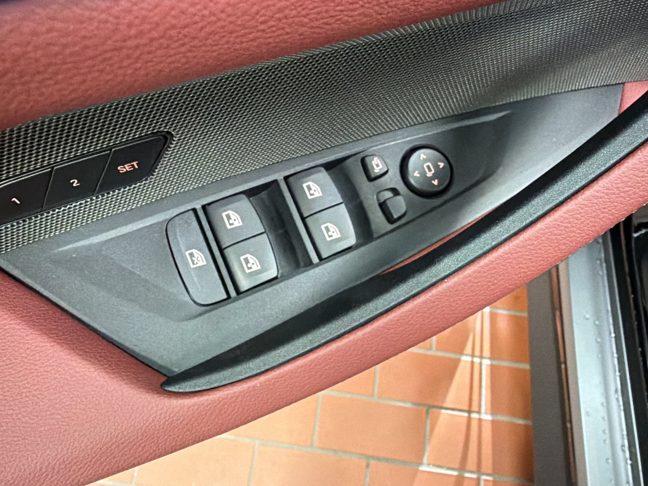 Used 2026 BMW i4 xDrive40i w/ Premium Package AWD/4WD image 12
