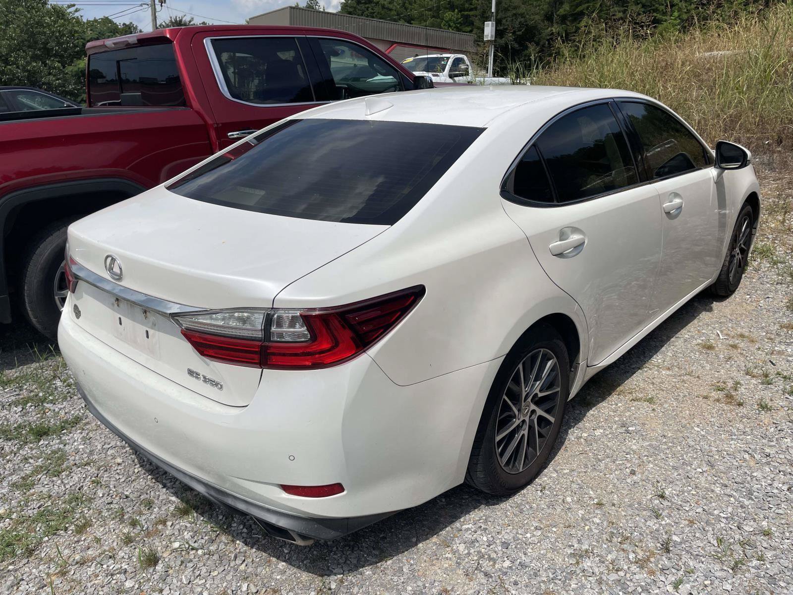 Used 2016 Lexus ES 350 w/ Luxury Package w/Wood Trim FWD image 9