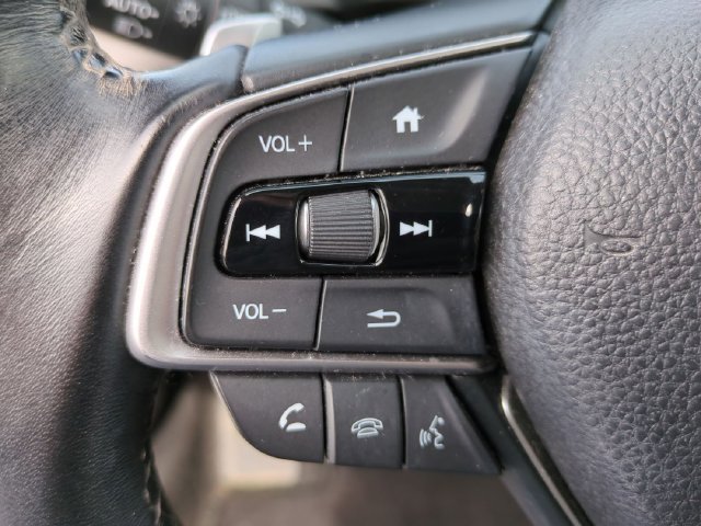 Used 2018 Honda Accord EX-L image 11