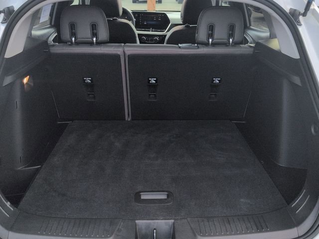 Certified 2025 Chevrolet Trax ACTIV w/ Sunroof Package image 27