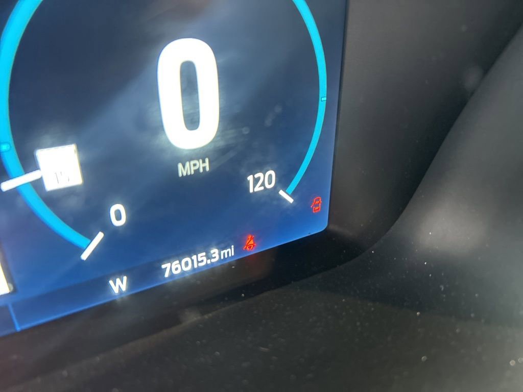 Used 2022 Ford F150 Lariat image 2