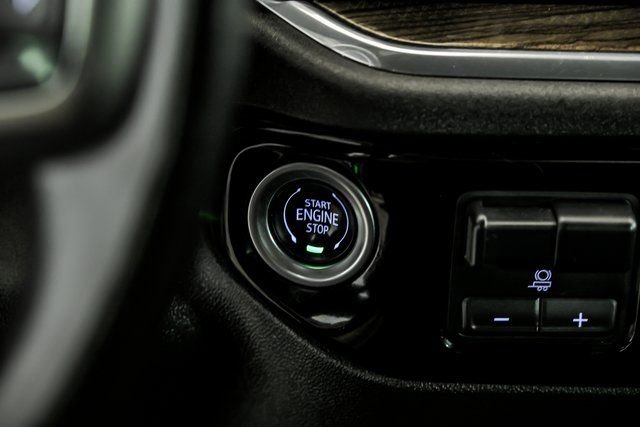 Certified 2024 Chevrolet Silverado 3500 LT w/ Convenience Package image 18