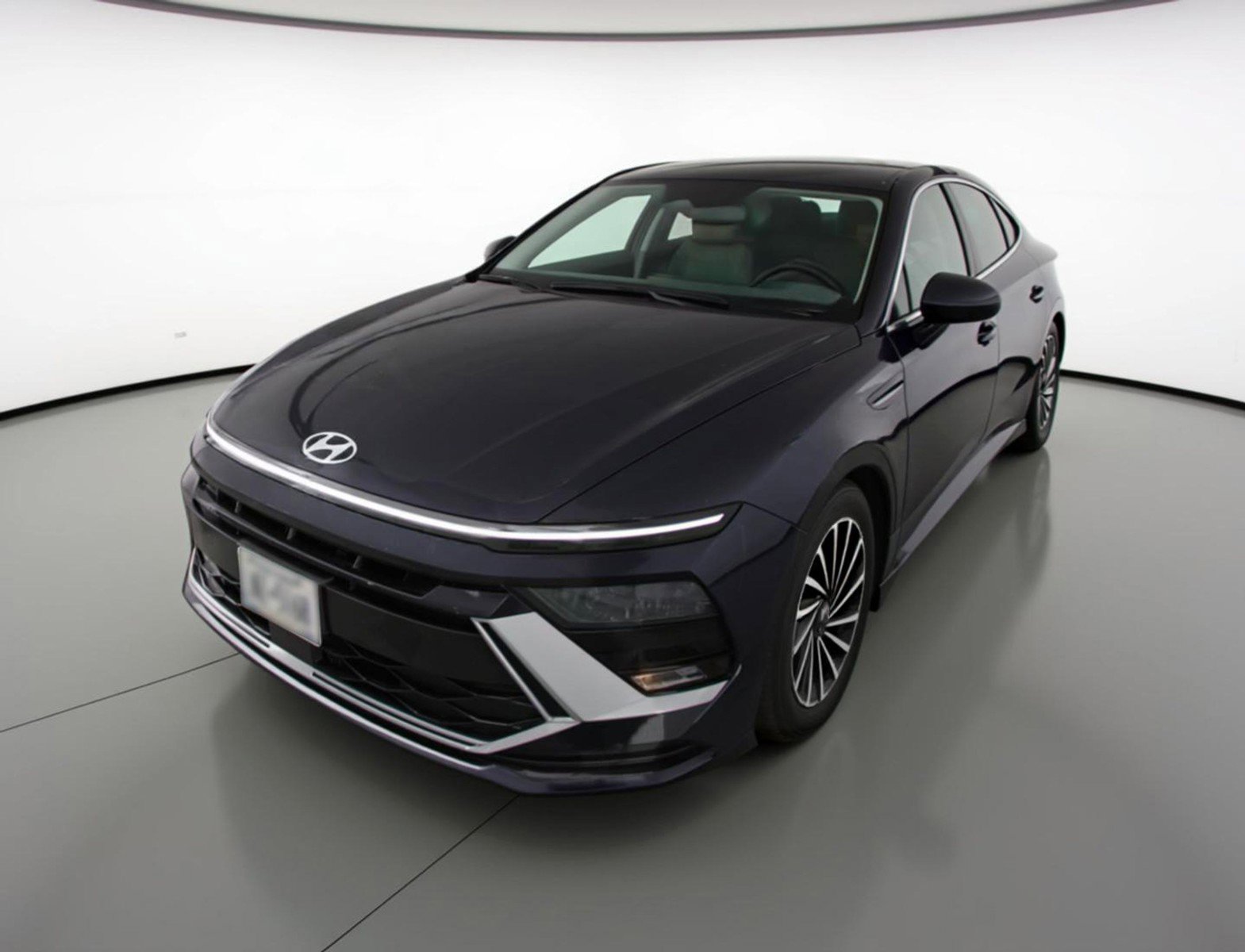 Used 2025 Hyundai Sonata SEL image 3