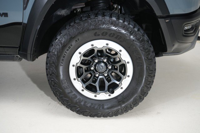 Used 2021 RAM 1500 TRX w/ TRX Lanuch Edition image 41