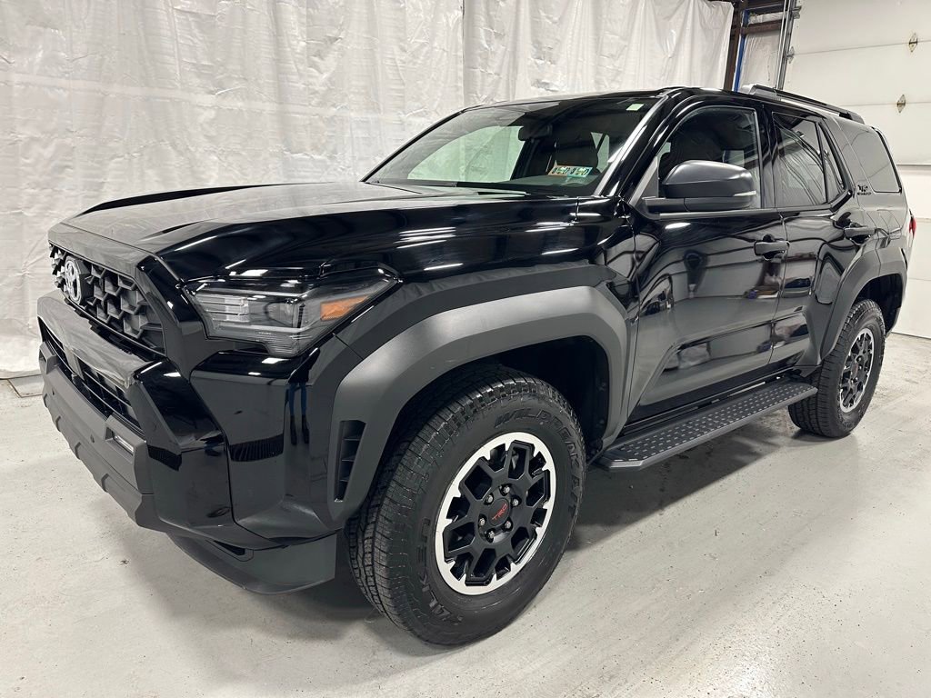 Used 2025 Toyota 4Runner TRD Off-Road image 3