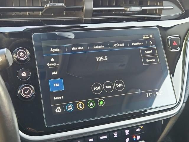 Used 2022 Chevrolet Bolt EUV Premier w/ Sun & Sound Package FWD image 13