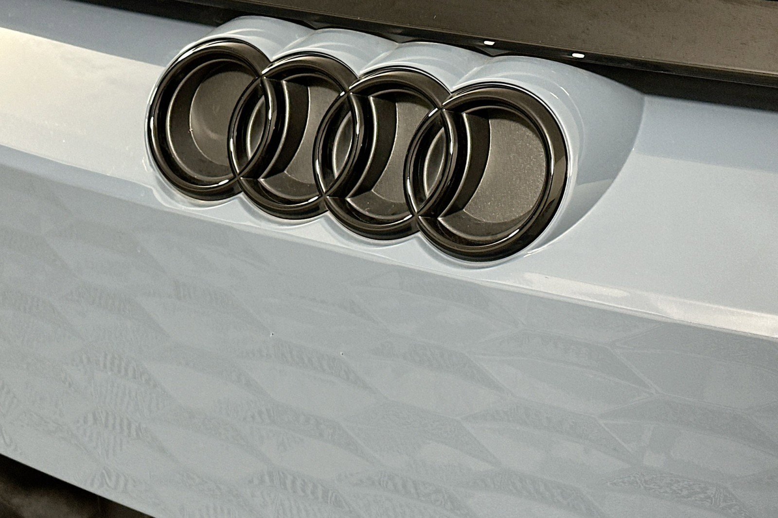 Used 2023 Audi e-tron GT Prestige w/ Prestige Package image 15