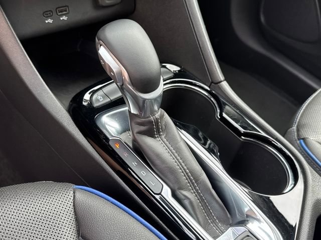Used 2025 Buick Encore GX Sport Touring image 15