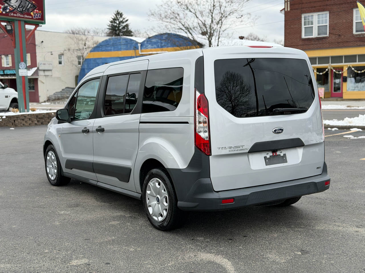 Used 2016 Ford Transit Connect XL image 6