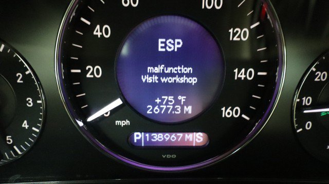 Used 2005 Mercedes-Benz CLK 320 Coupe image 16