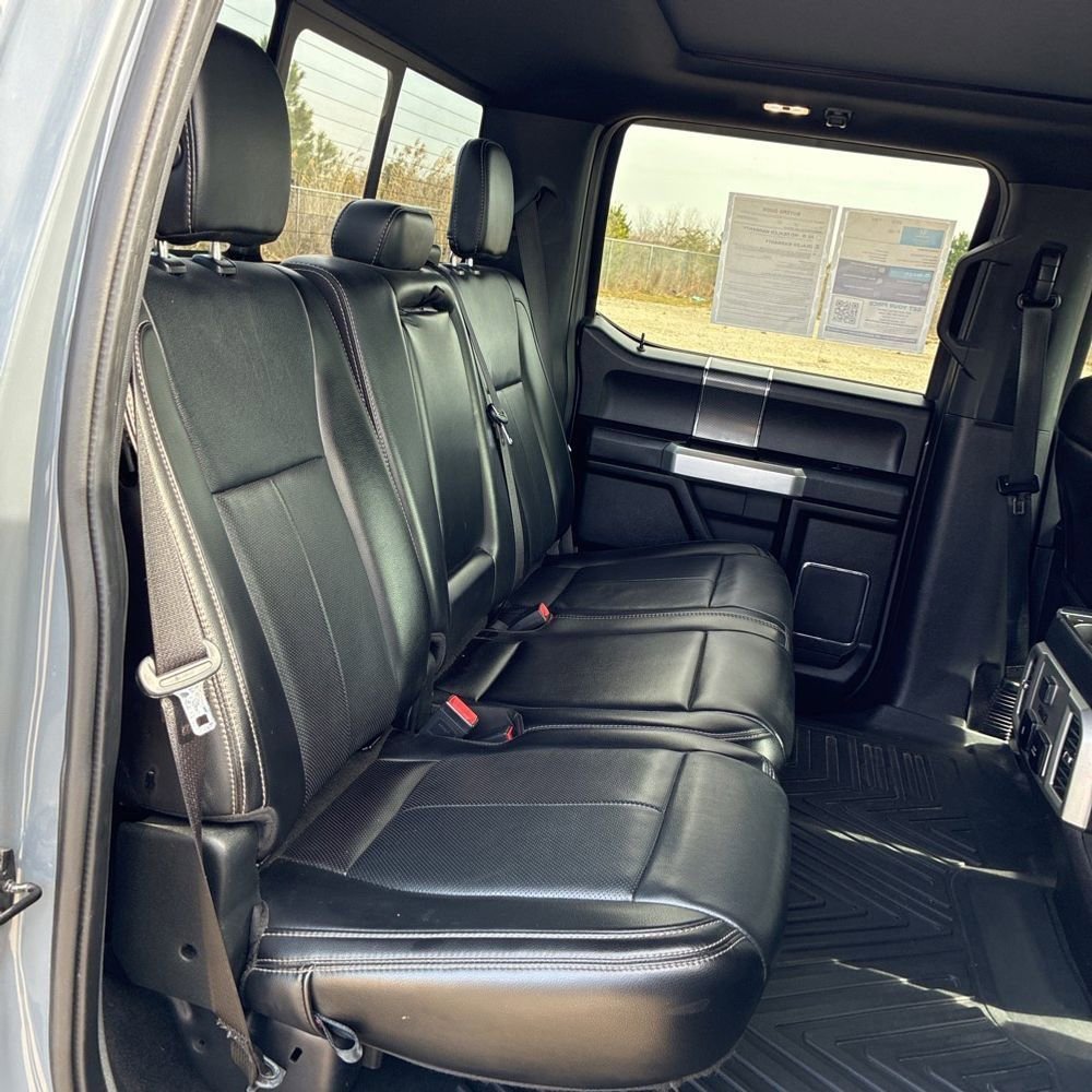Used 2019 Cadillac Escalade Premium Luxury image 15