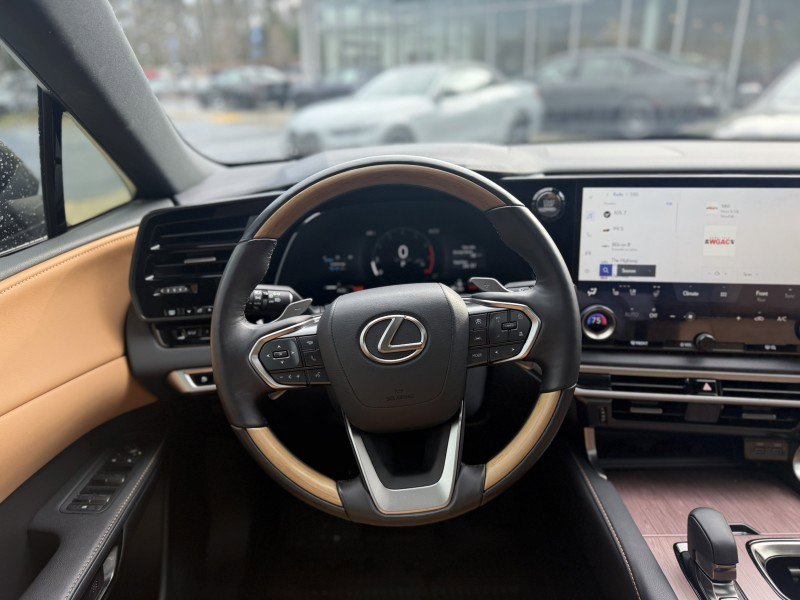 Used 2025 Lexus RX 350 Premium w/ Accessory Package image 22