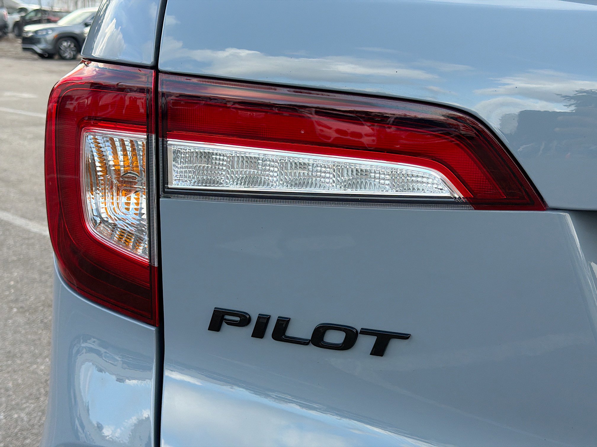 Used 2022 Honda Pilot Black Edition image 10