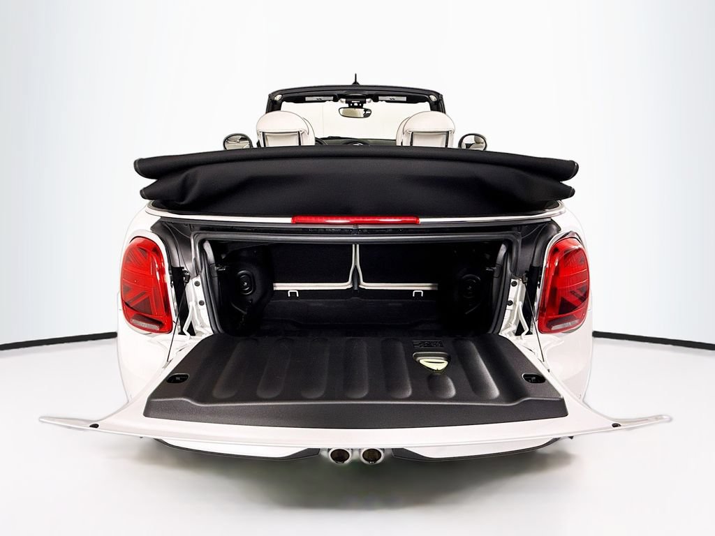Used 2023 MINI Cooper S w/ Signature Upholstery Package FWD image 34