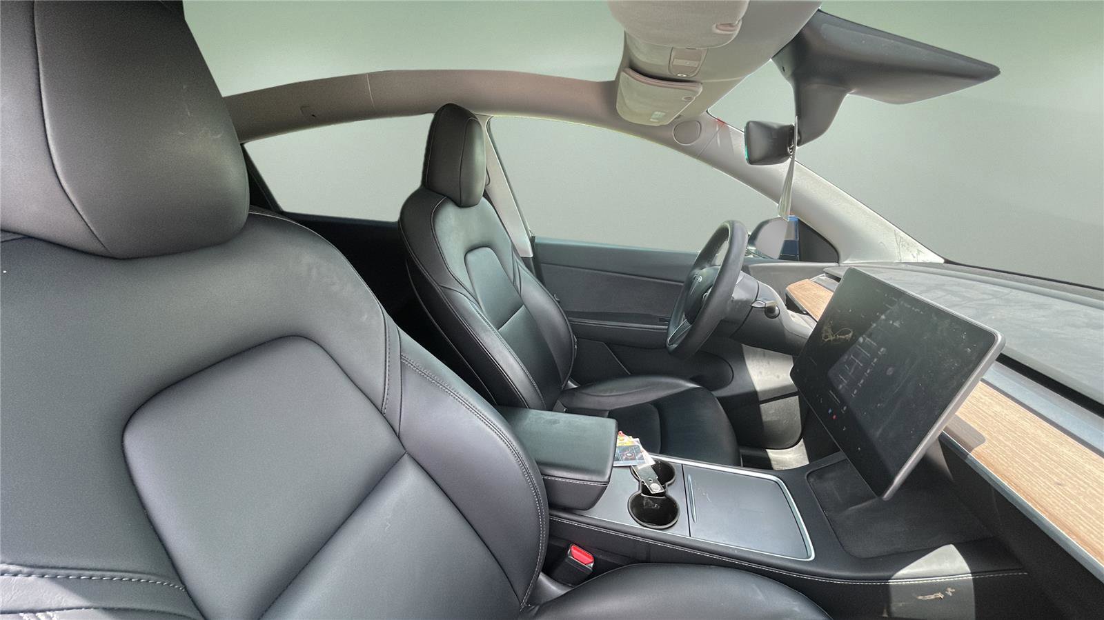 Used 2021 Tesla Model Y Long Range image 12