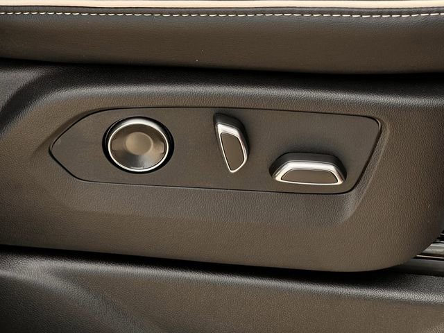 New 2026 Cadillac Escalade Luxury image 24