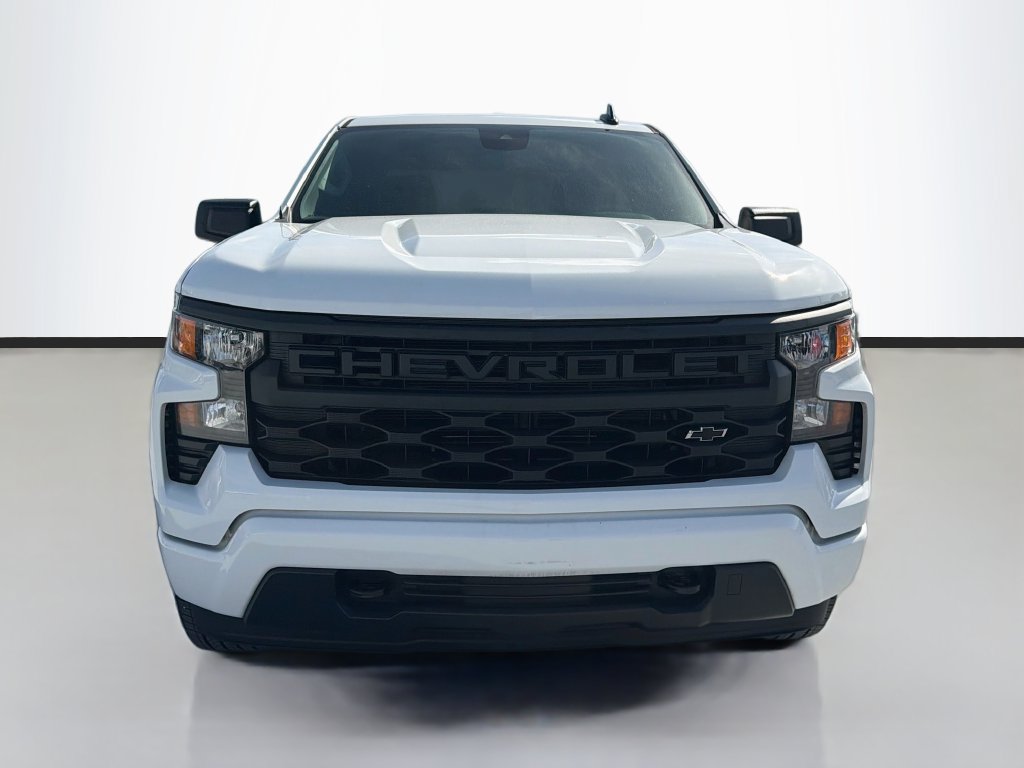 Used 2024 Chevrolet Silverado 1500 Custom w/ LPO, Dark Essentials Package RWD image 2
