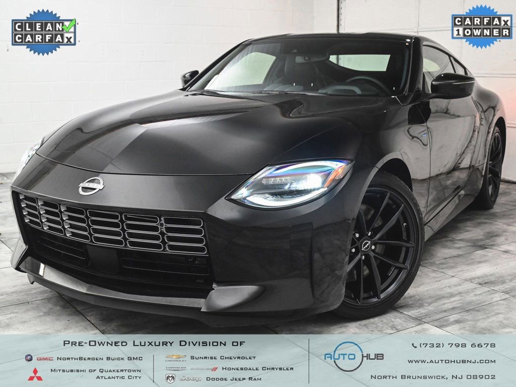 Used 2025 Nissan Z Performance w/ Floor Mat Package image 1