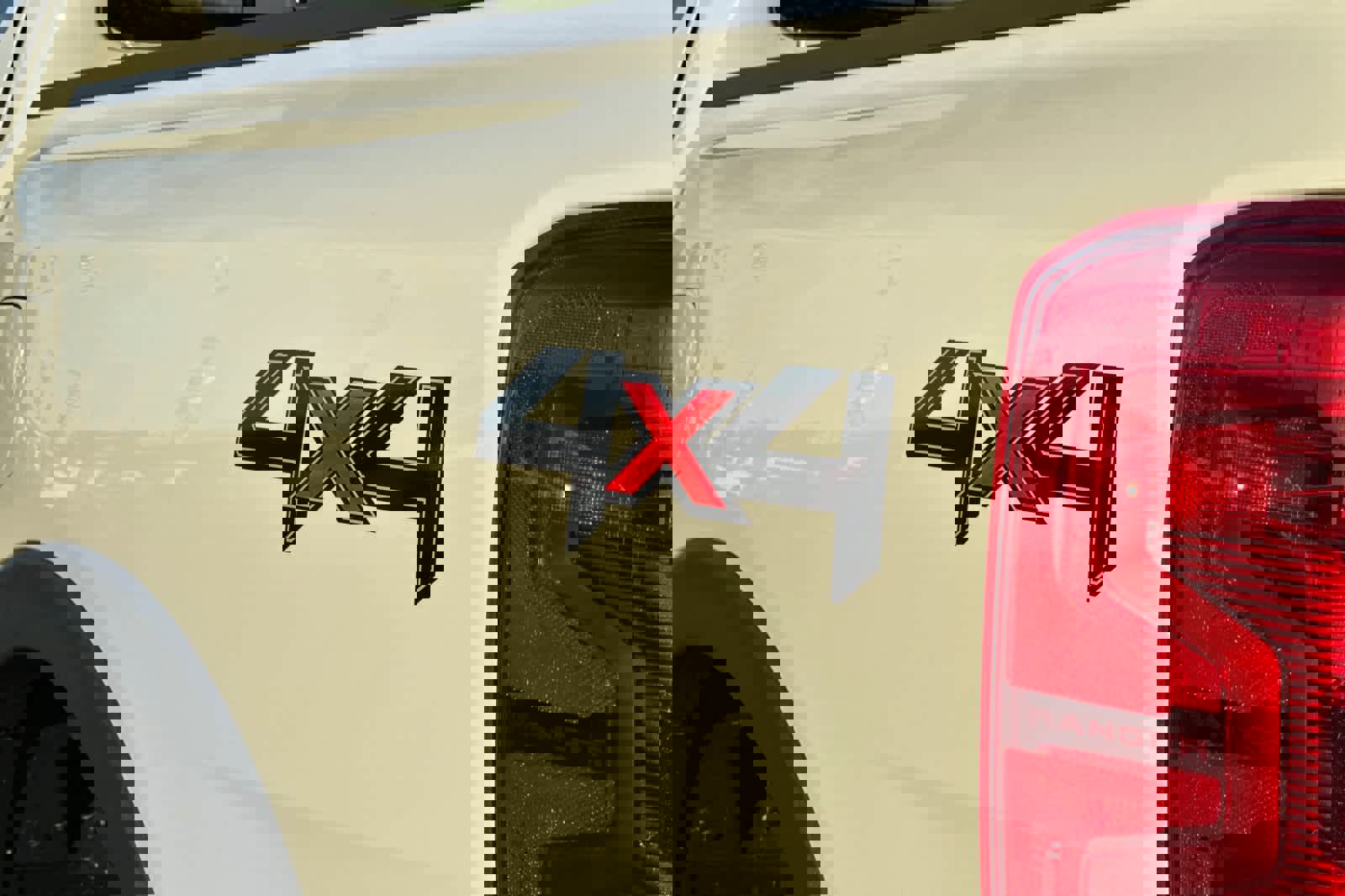 New 2025 Ford Ranger XL image 25