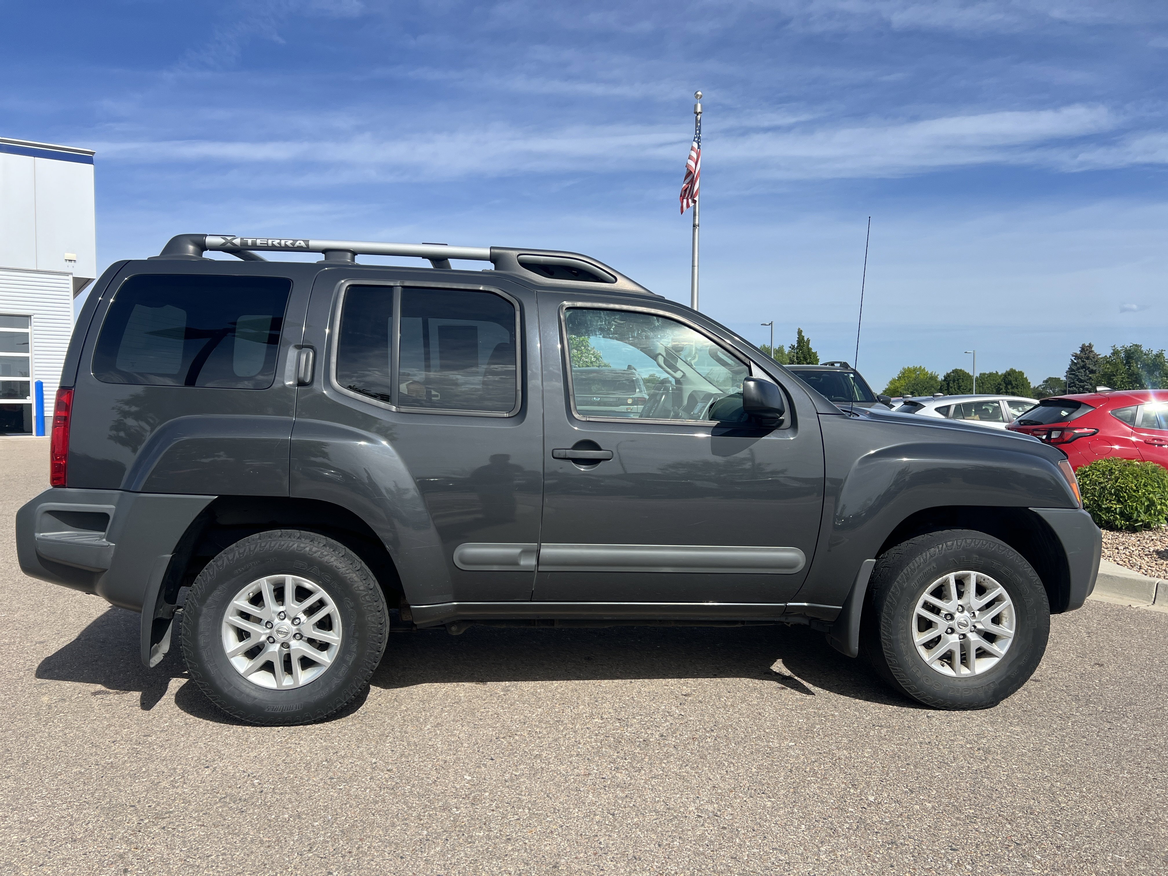 Used 2014 Nissan Xterra S w/ Value Package AWD/4WD image 8