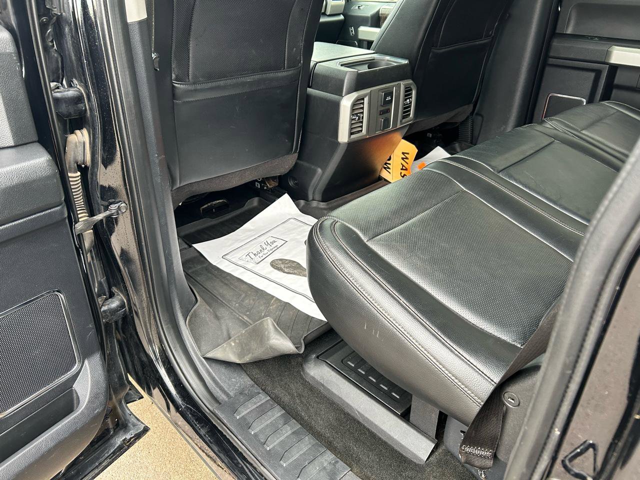 Used 2017 Ford F250 Lariat w/ Lariat Ultimate Package image 9