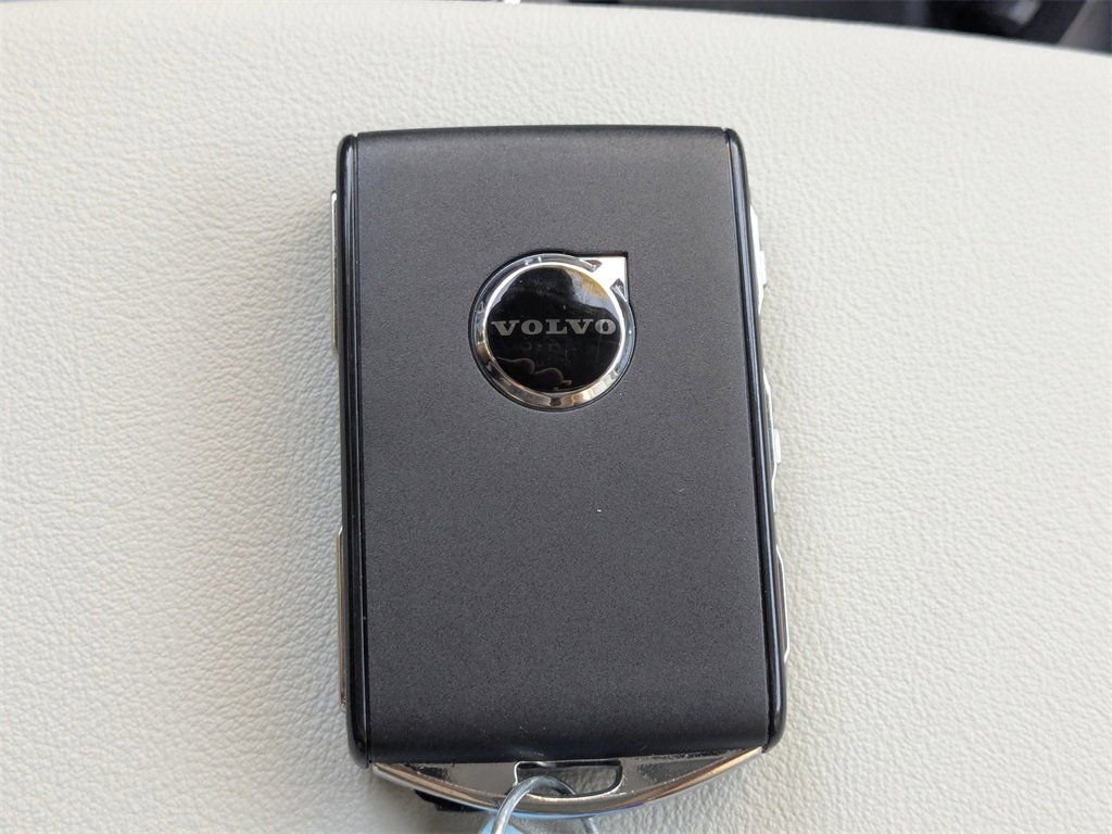 New 2026 Volvo XC90 B6 Ultra w/ Protection Package Premier image 32