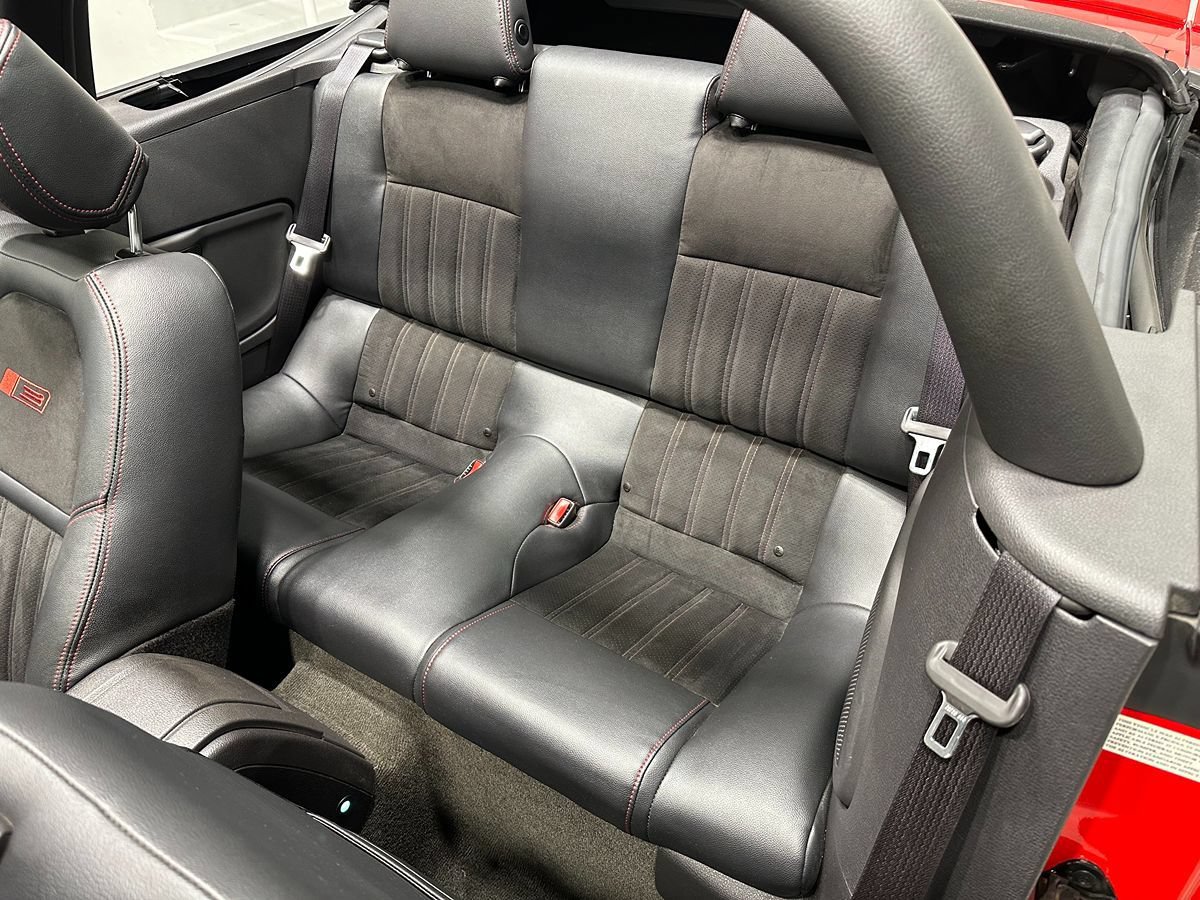 Used 2014 Ford Mustang GT Premium RWD image 33