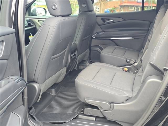 New 2026 Chevrolet Traverse LT w/ Driver Confidence Package image 16
