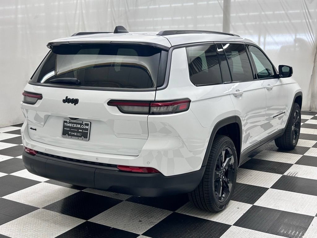 New 2026 Jeep Grand Cherokee L Limited w/ Limited Altitude Package AWD/4WD image 7