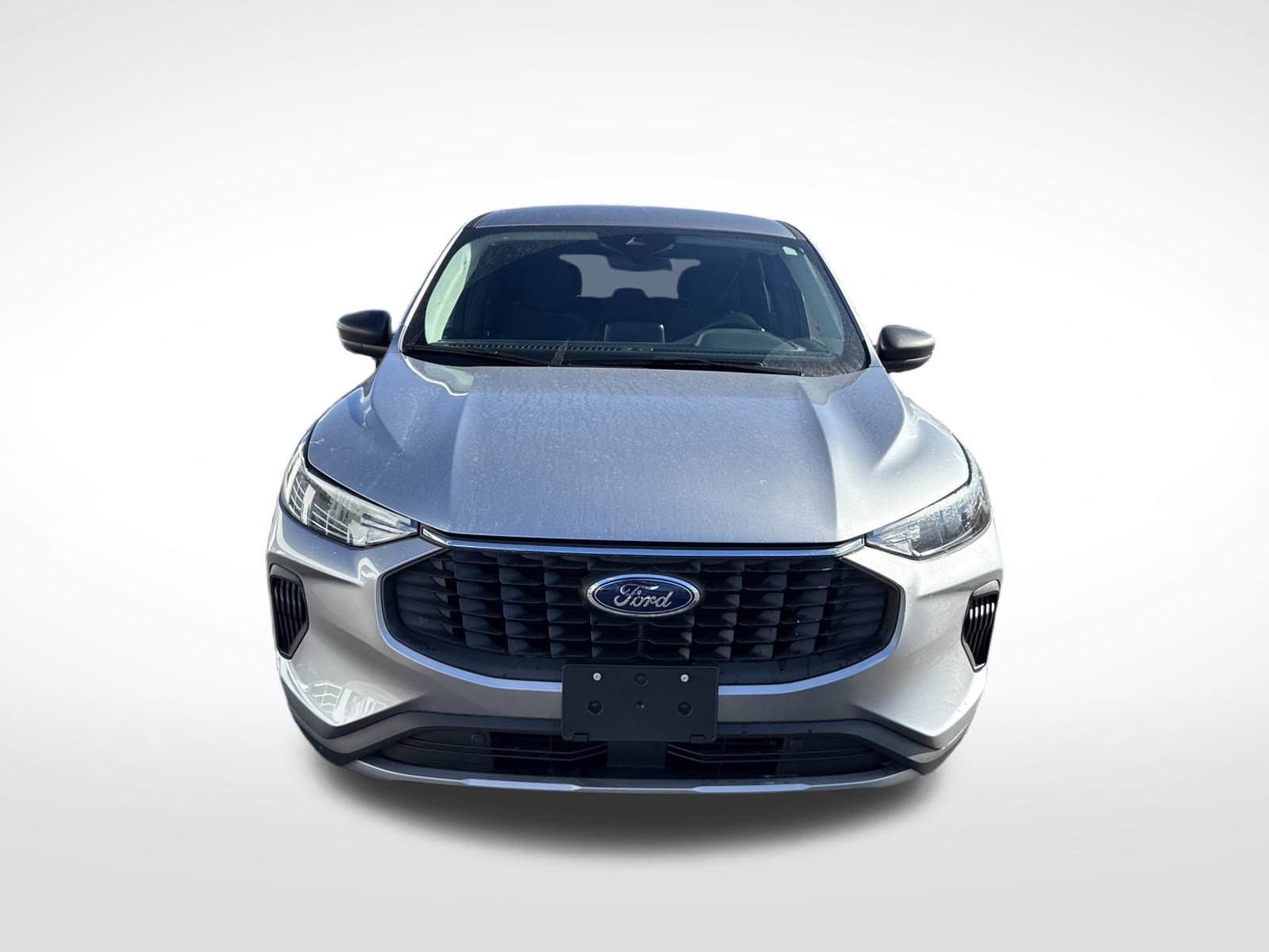 Used 2024 Ford Escape Active w/ Cold Weather Package image 3