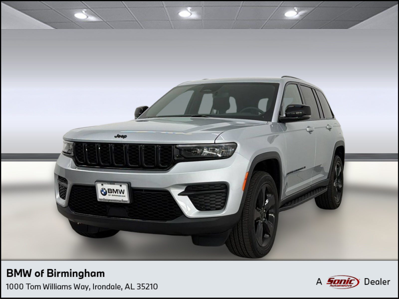 Used 2023 Jeep Grand Cherokee Altitude