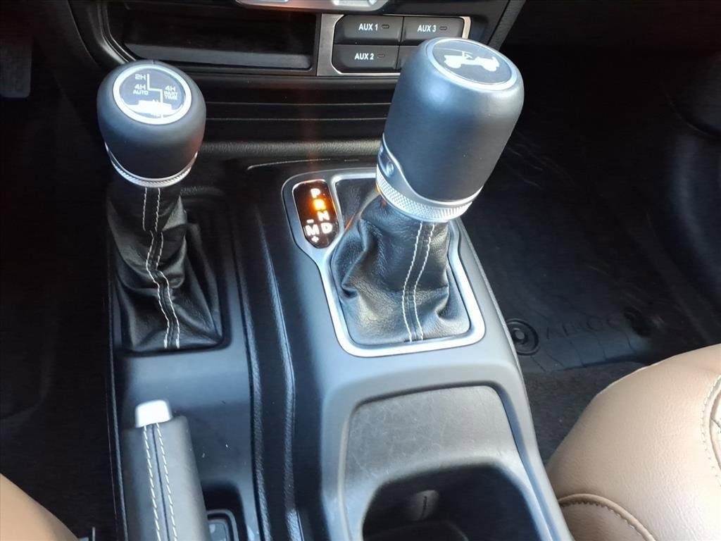 Used 2021 Jeep Wrangler Unlimited Sahara w/ Cold Weather Group image 21