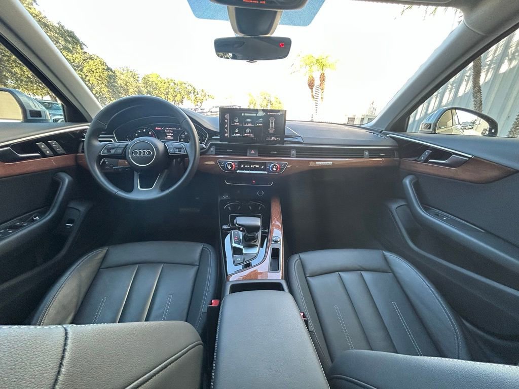 Used 2023 Audi A4 2.0T Premium w/ Convenience Package image 10