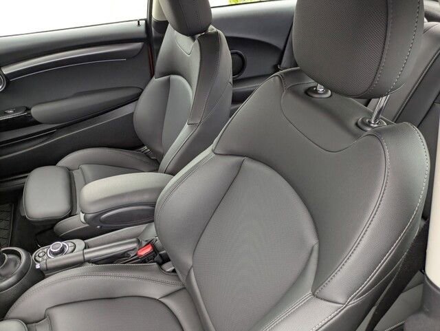 Used 2023 MINI Cooper S image 12