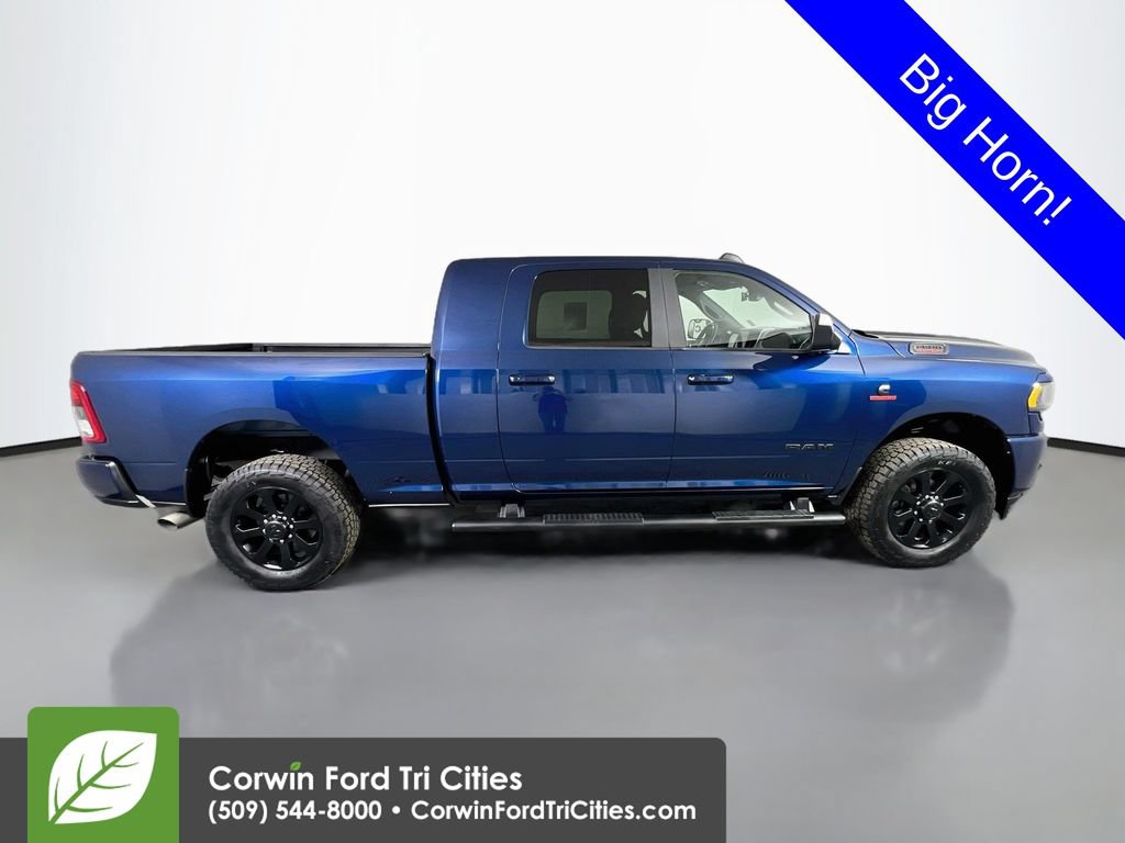 Used 2022 RAM 3500 Big Horn w/ Night Edition AWD/4WD image 17