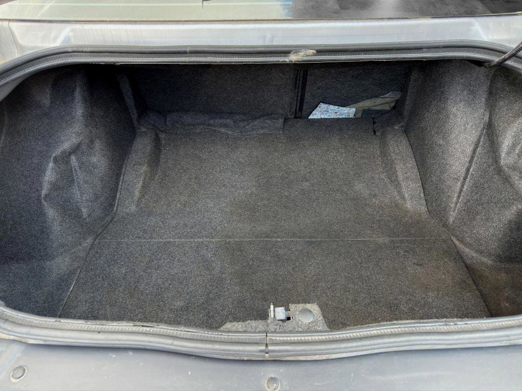 Used 2016 Dodge Challenger SRT w/ Technology Group image 21