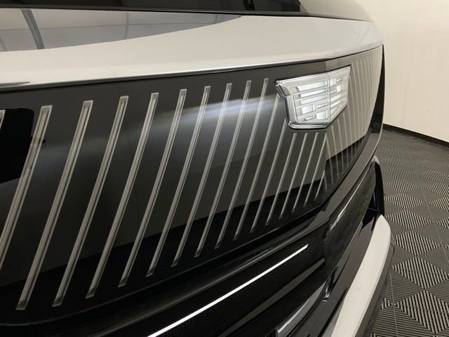 New 2026 Cadillac Escalade IQL Luxury image 9