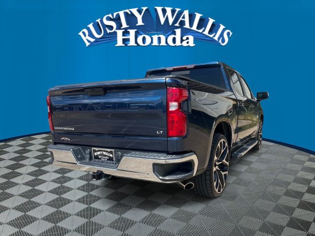 Used 2020 Chevrolet Silverado 1500 LT w/ Texas Edition RWD image 3