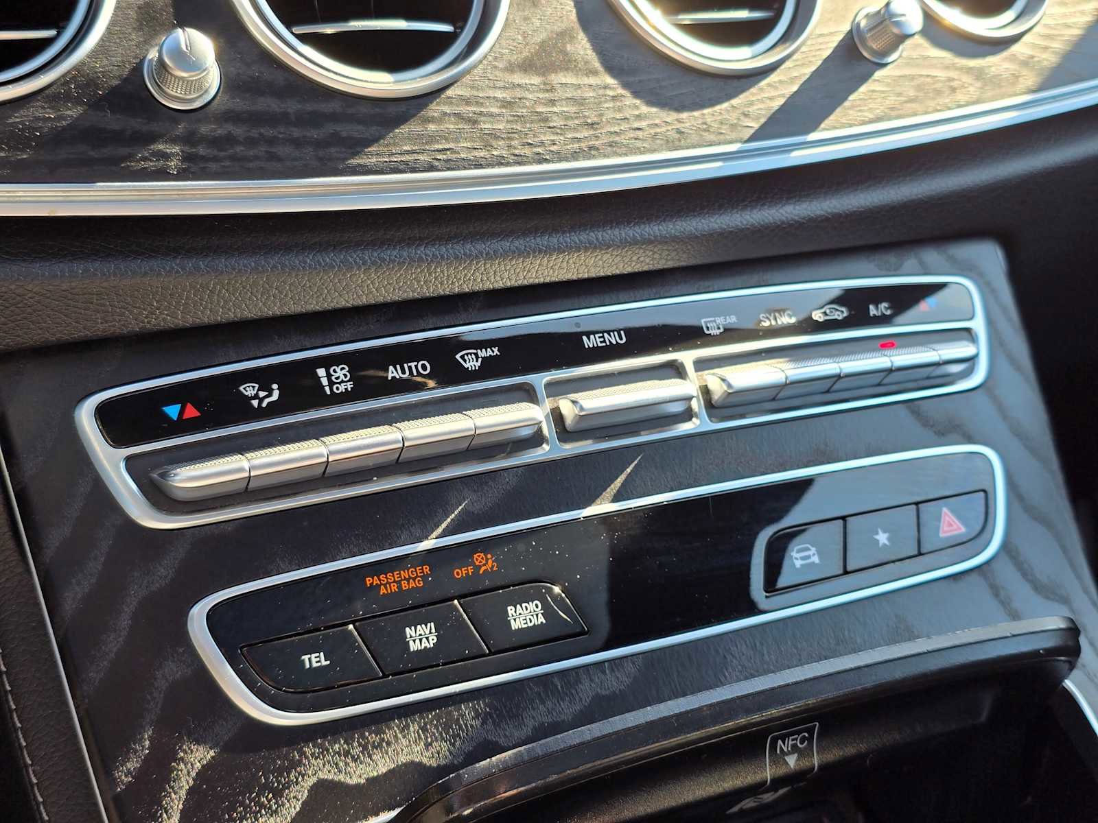 Used 2021 Mercedes-Benz E 450 4MATIC Sedan image 31